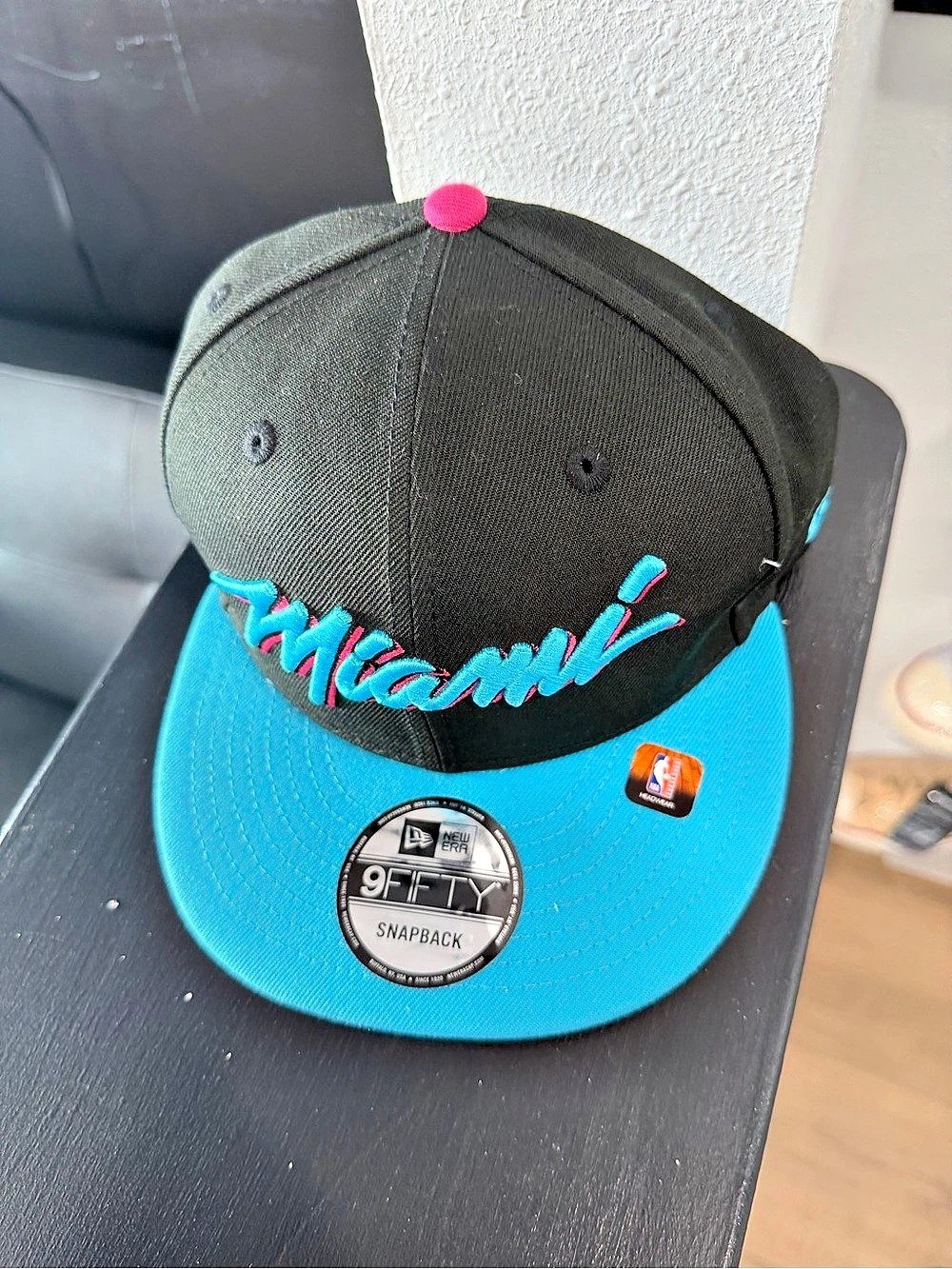 New Era Miami Heat 9FIFTY Vice Snapback Cap Black & Blue